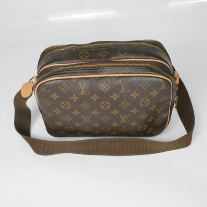 Louis Vuitton Monogram Reporter Bag