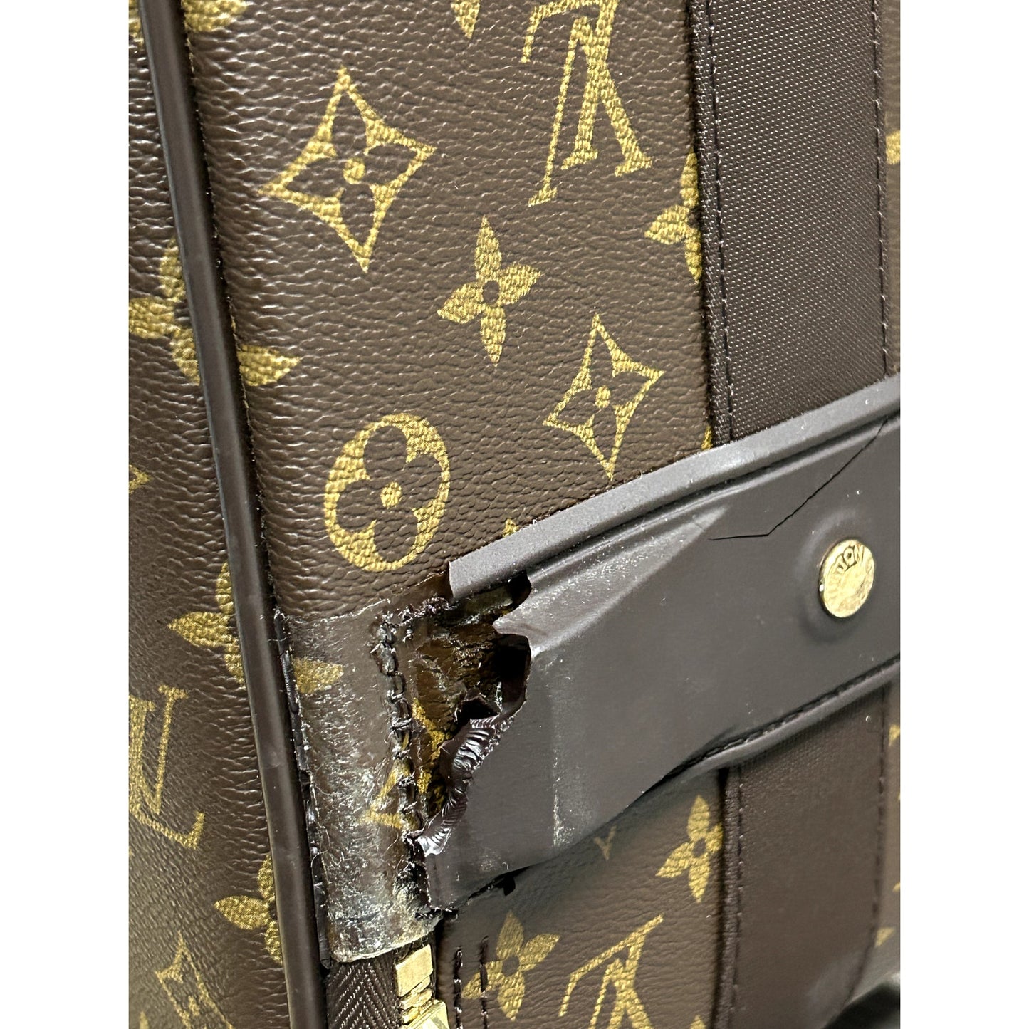 Louis Vuitton Rolling Pegase Suitcase 55