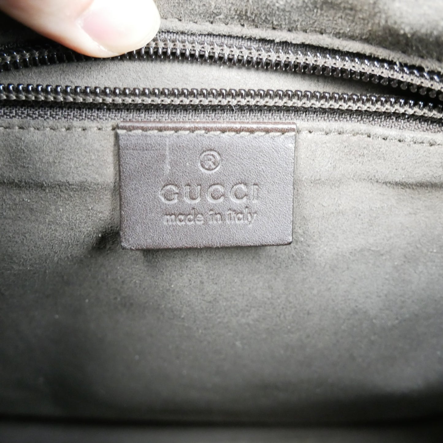 Gucci Ebony GG Supreme Messenger Bag