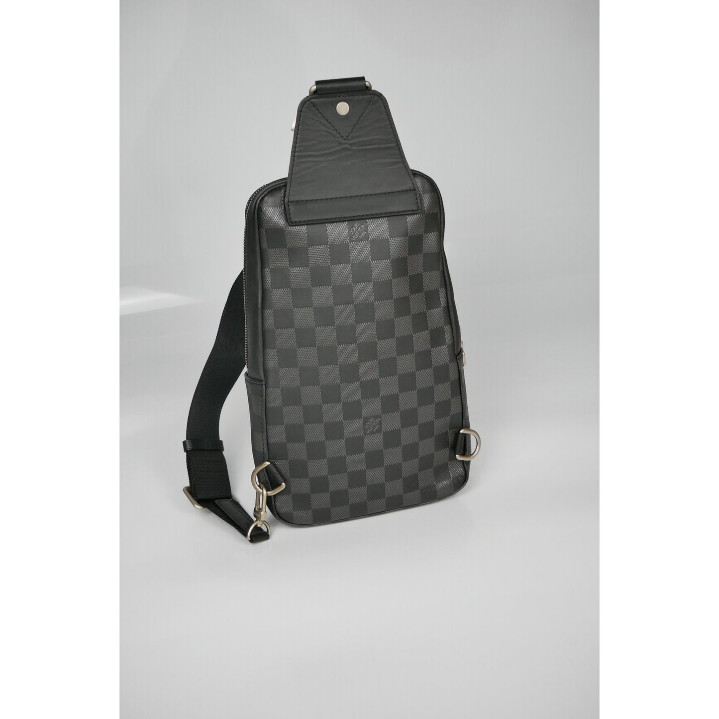 Louis Vuitton Damier Infini Avenue Sling