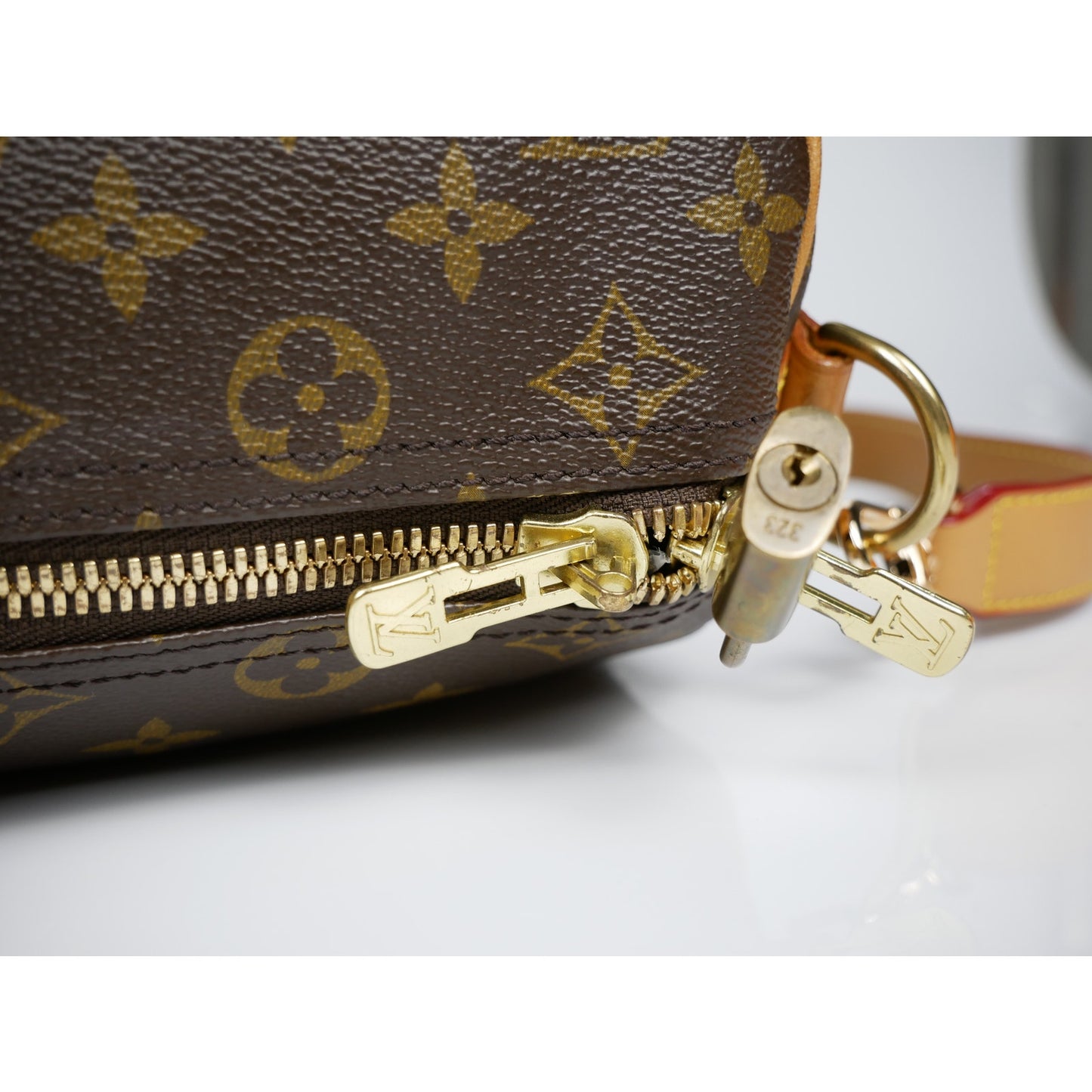 Louis Vuitton Bandouliere 45