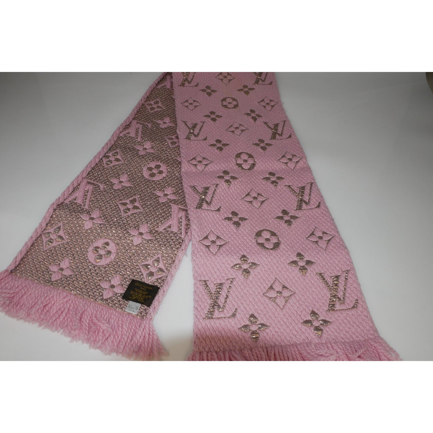 Louis Vuitton Rose Shine Scarf