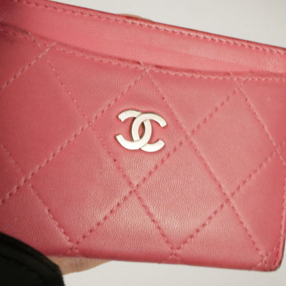 Chanel Matrasse Pink Cards Holder