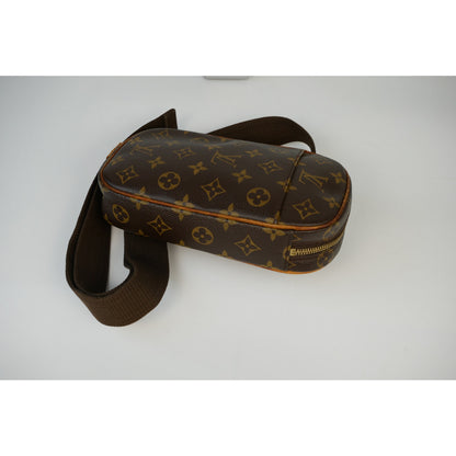 Louis Vuitton Pochette Gange Waist Bag