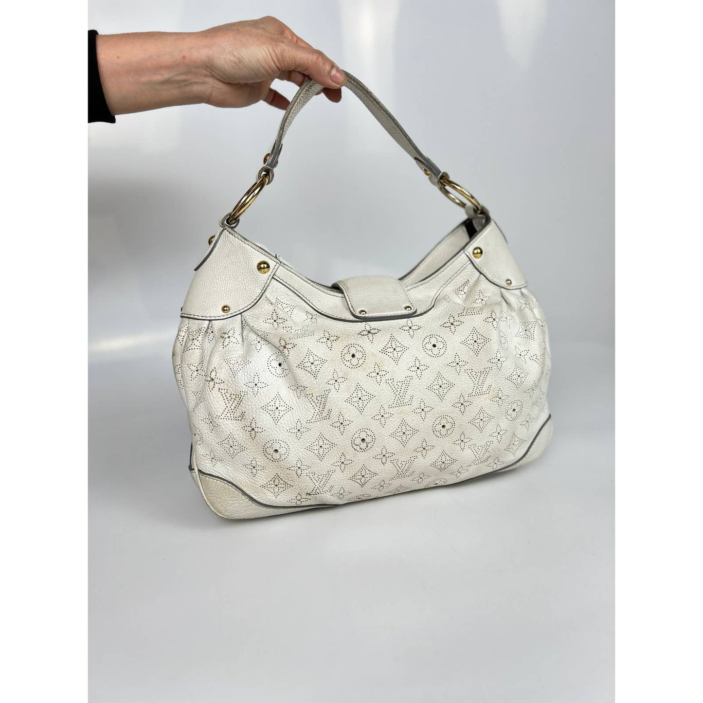 Louis Vuitton White Monogram Mahina Solar PM