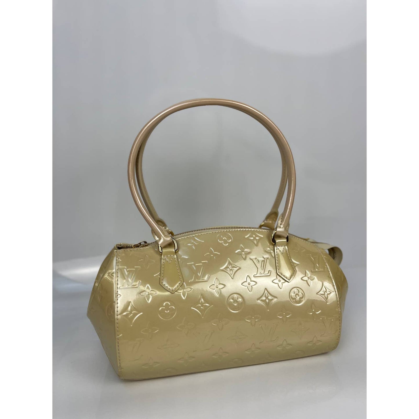 Louis Vuitton Golden Monogram Vernis Sherwood GM bag