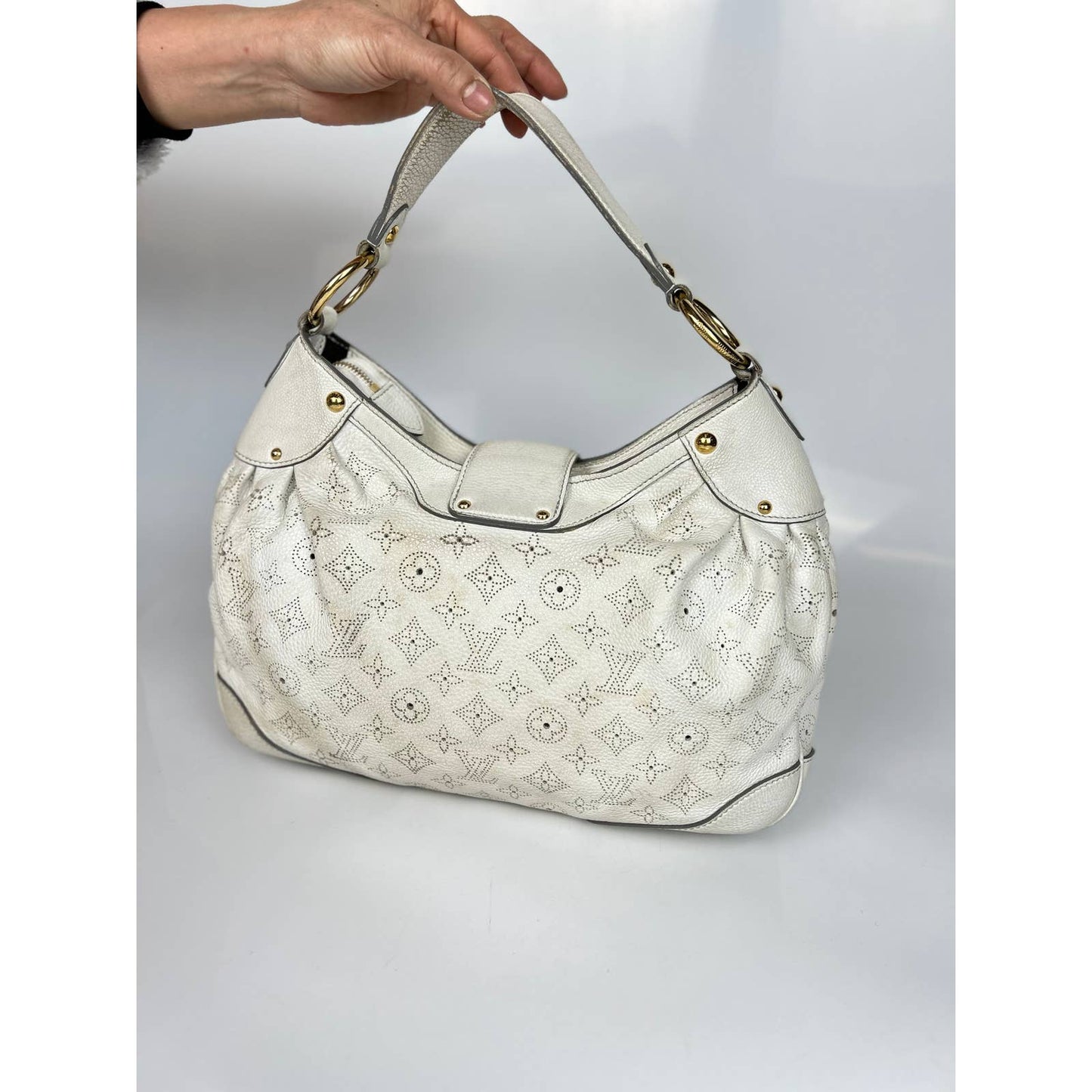 Louis Vuitton White Monogram Mahina Solar PM